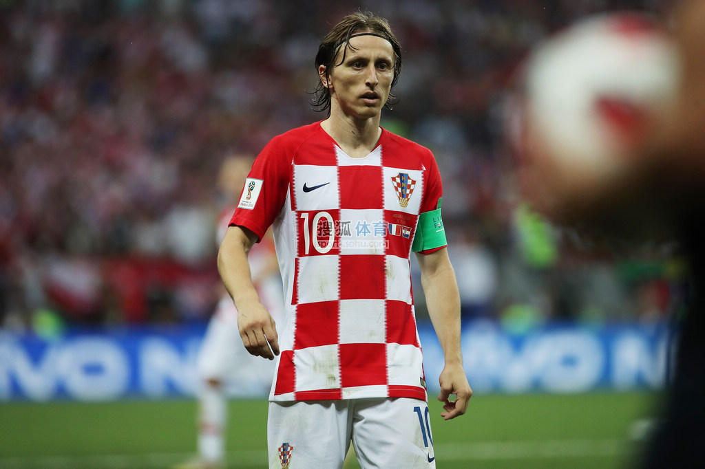 [流言板]下下周的欧冠后将比巴萨马竞少休息一天，皇马不满赛程安排42亮120回复